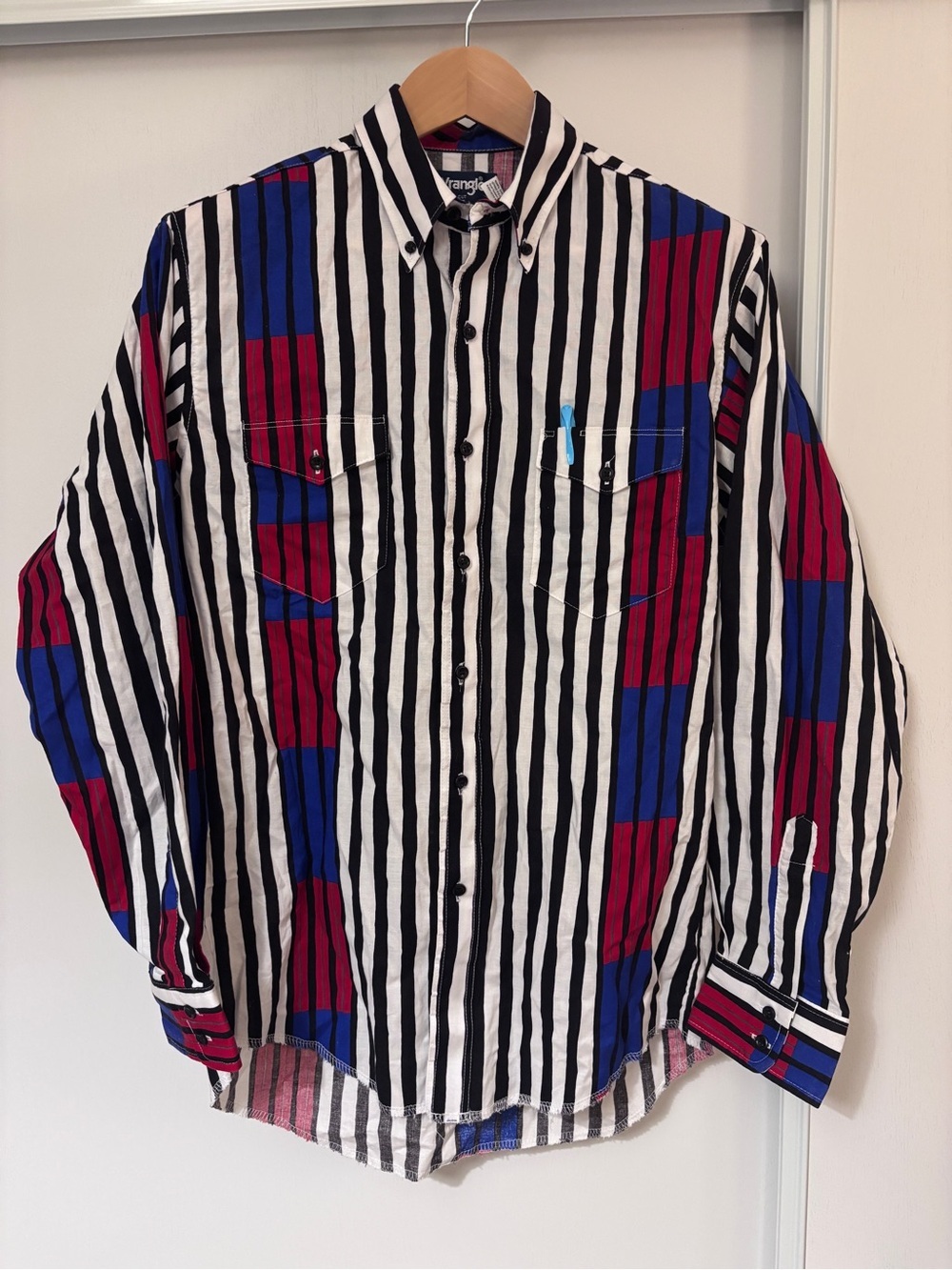 Vintage Mens Wrangler Button Down Size L 16x34 Rare Stripes Red White Blue Black